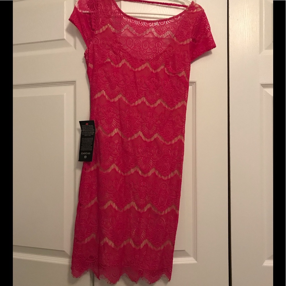 bebe women’s lace dress